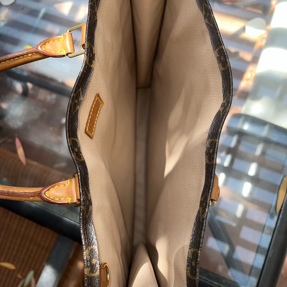 Vintage Louis Vuitton Tote Handbag - Picture 2 of 3